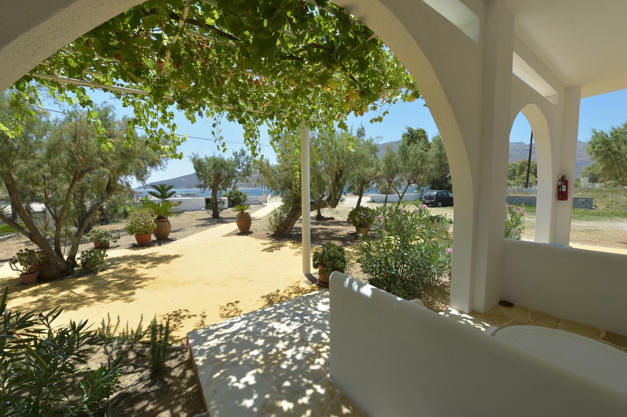 Kyma Studios Livadi  ภายนอก รูปภาพ